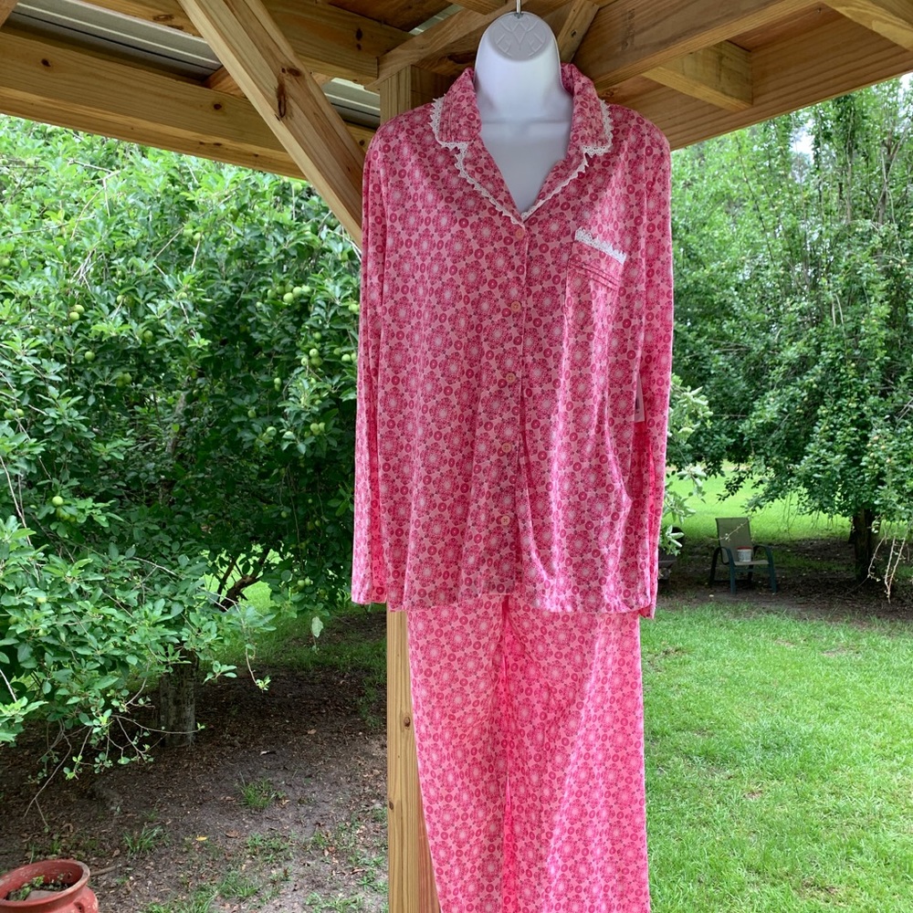 New with tags Kim Rogers pink pajama set